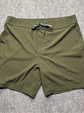 Prana Board Shorts Mens 35 Olive Green 7" Stretch Trunk Tie On Yoga Gym